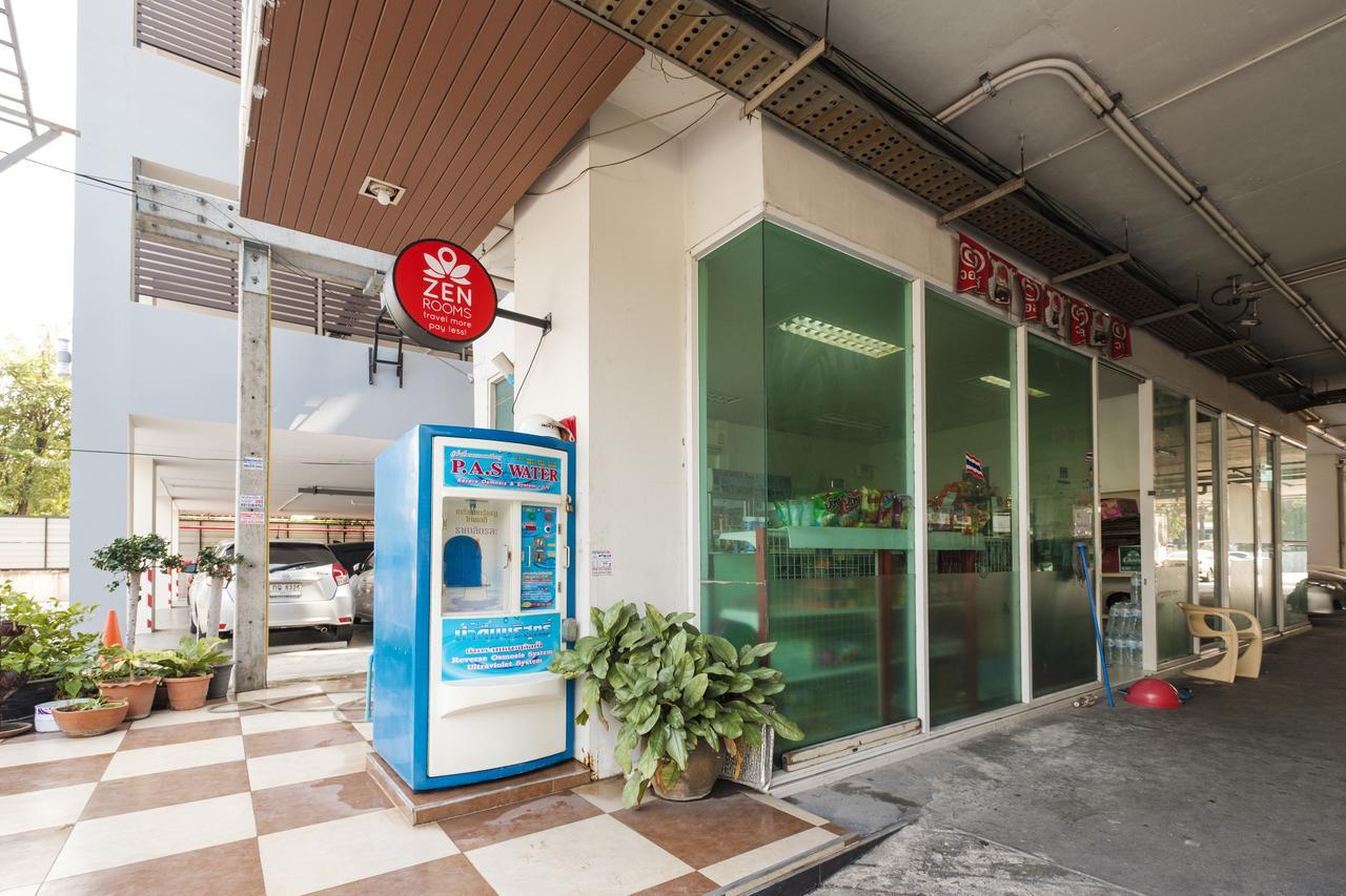 禅室酒店-阿颜套房 曼谷 外观 照片